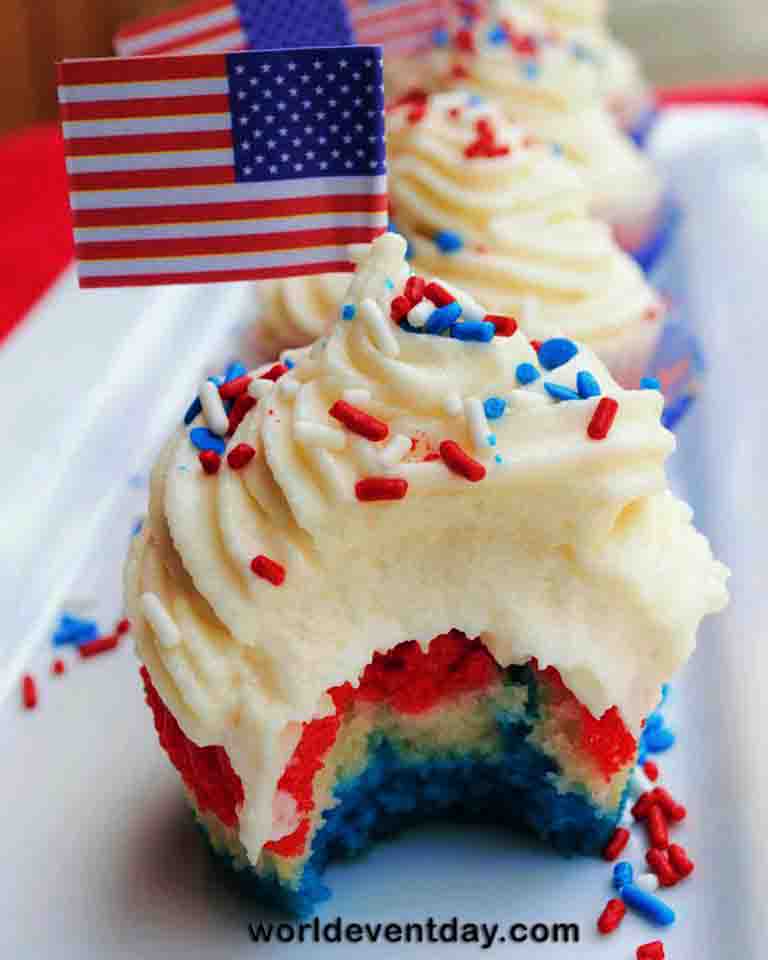 Red, White, and Blue Patriotic Cupcakes