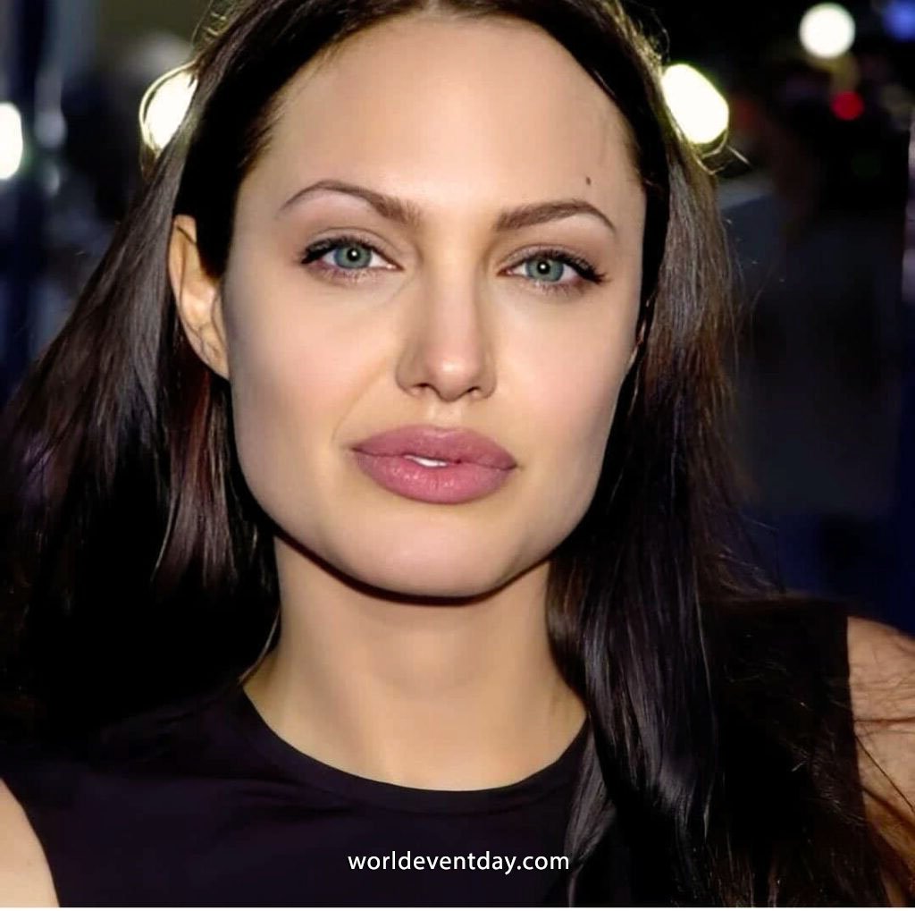 Angelina Jolie Anorexic 3